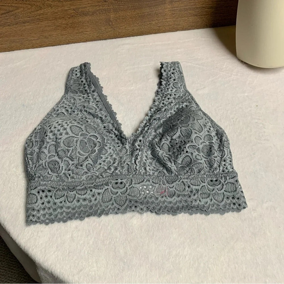 No Boundaries gray bra size large pullover style padded and lined. - Picture 6 of 7